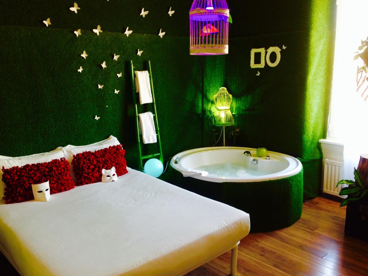 Jacuzzi Rooms Рим Экстерьер фото