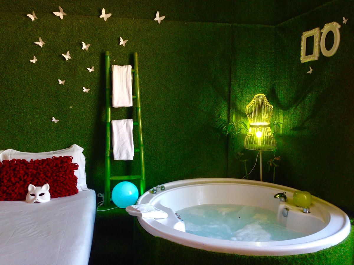 Jacuzzi Rooms Рим Экстерьер фото