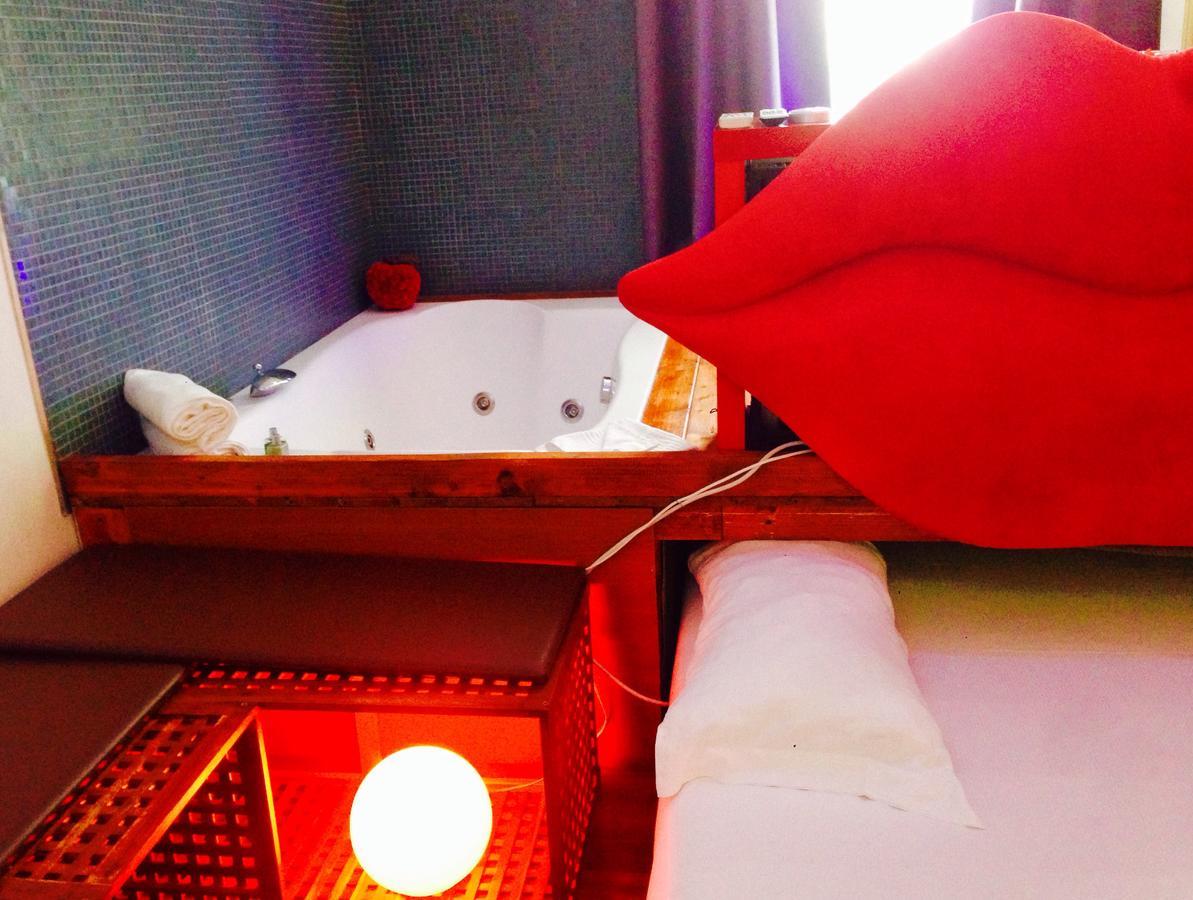 Jacuzzi Rooms Рим Экстерьер фото